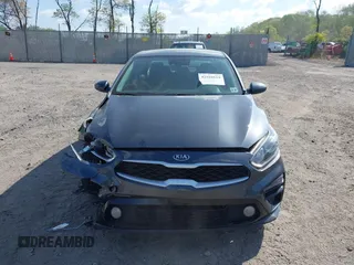 2021 Kia Forte LXS z VIN 3KPF24AD4ME326202, wystawiony jako IAAI lot #42160610 z przebiegiem 63 901 mil mil oraz . Historia ofert i sprzedaży dostępna na DreamBid. Obrazek 13.