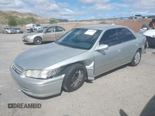 2000 Toyota Camry CE with VIN 4T1BG22K9YU701196, listed as a IAAI auction lot 41912529 with 208,026 mi miles. Bid and sale history available at carsss.com. Image 2.