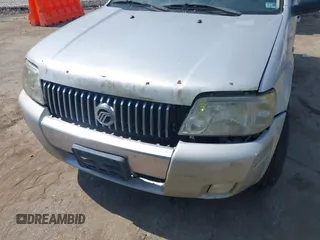 2006 Mercury Mariner Luxury с VIN 4M2CU57106DJ03167, выставлен на аукционе IAAI как лот 42600111 с пробегом 273 239 миль миль и . История ставок и продаж доступна на DreamBid. Изображение 6.