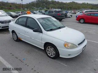 2002 Kia Rio with VIN KNADC123926185376, listed as a IAAI auction lot 42027348 with 84,893 mi miles. Bid and sale history available at carsss.com. Image 1.