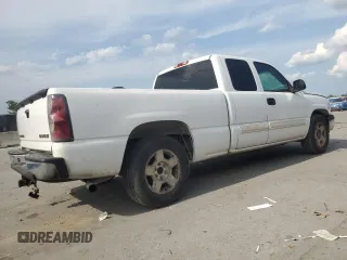 2005 Chevrolet Silverado 1500 LS with VIN 2GCEC19T051297489, listed as a Copart auction lot 56325225 with Not Provided miles and Clean Title. Bid and sale history available at DreamBid. Image 3.