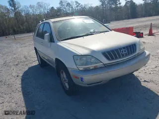 2002 Lexus RX 300 with VIN JTJGF10U920129117, listed as a IAAI auction lot 41898105 with 185,752 mi miles. Bid and sale history available at carsss.com. Image 1.