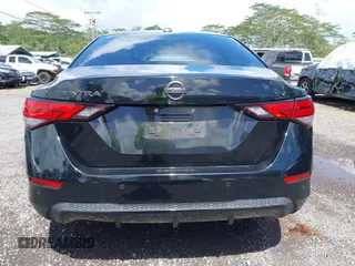 2020 Nissan Sentra SV with VIN 3N1AB8CV6LY215500, listed as a IAAI auction lot 41778106 with 24,981 mi miles and . Bid and sale history available at DreamBid. Image 16.