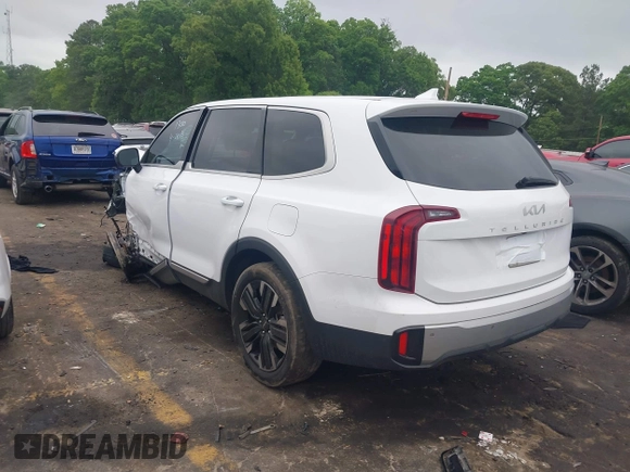 2024 Kia Telluride LX z VIN 5XYP24GC1RG411138, wystawiony jako IAAI lot #42144580 z przebiegiem Nie podano mil oraz . Historia ofert i sprzedaży dostępna na DreamBid. Obrazek 3.