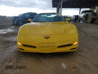 2004 Chevrolet Corvette with VIN 1G1YY22G645102213, listed as a Copart auction lot 84958784 with 77,338 mi miles and Salvage Title. Bid and sale history available at carsss.com. Image 5.