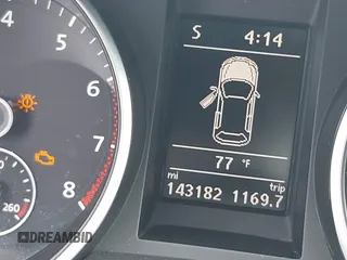2013 Volkswagen Golf w/Conv & Sunroof с VIN WVWDB7AJ0DW128849, выставлен на аукционе IAAI как лот 42132601 с пробегом 143 182 миль миль и . История ставок и продаж доступна на DreamBid. Изображение 15.