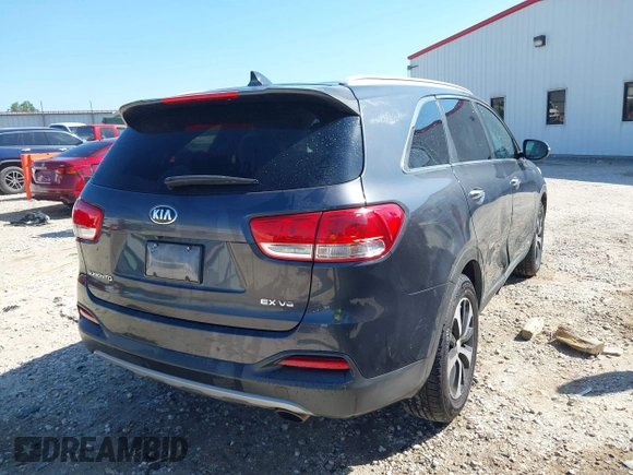 2016 Kia Sorento EX with VIN 5XYPHDA52GG158367, listed as a IAAI auction lot 42205813 with 188,654 mi miles and . Bid and sale history available at DreamBid. Image 4.