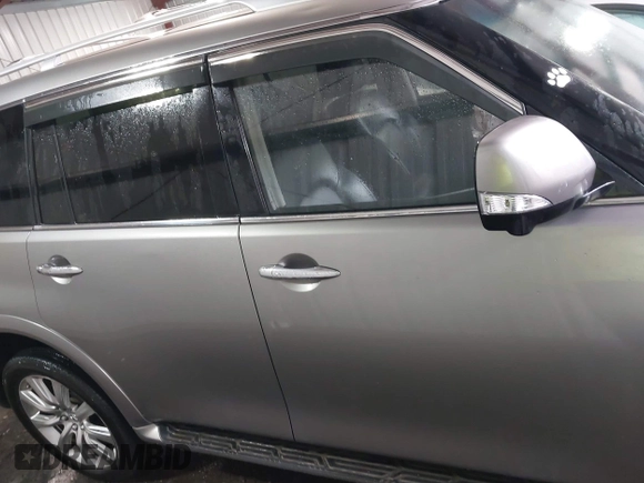 2012 Infiniti QX56 7-passenger z VIN JN8AZ2NE4C9020217, wystawiony jako IAAI lot #42096642 z przebiegiem 155 992 mil mil oraz . Historia ofert i sprzedaży dostępna na DreamBid. Obrazek 13.