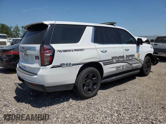 2022 Chevrolet Tahoe Commercial z VIN 1GNSCLEDXNR221838, wystawiony jako Copart lot #52628815 z przebiegiem Nie podano mil oraz Szkoda całkowita • Salvage title. Historia ofert i sprzedaży dostępna na DreamBid. Obrazek 3.