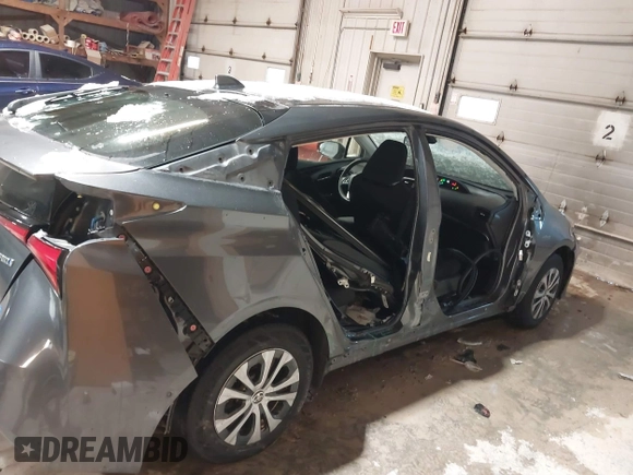 2020 Toyota Prius LE with VIN JTDL9RFU5L3020409, listed as a IAAI auction lot 41171668 with 122,208 mi miles and . Bid and sale history available at DreamBid. Image 13.