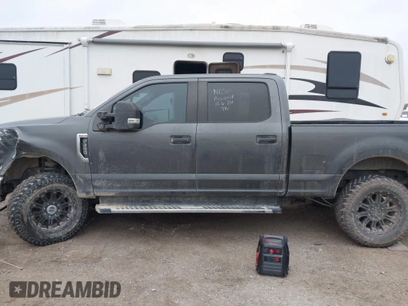 2020 Ford F-250 XL with VIN 1FT7W2BN3LEC87164, listed as a IAAI auction lot 41084562 with 61,351 mi miles and . Bid and sale history available at DreamBid. Image 14.