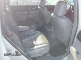 2012 Toyota Highlander Limited z VIN 5TDYK3EH4CS055758, wystawiony jako IAAI lot #42087650 z przebiegiem 108 221 mil mil oraz . Historia ofert i sprzedaży dostępna na DreamBid. Obrazek 8.