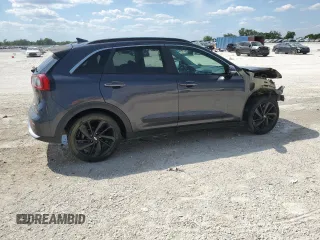 2018 Kia Niro EX with VIN KNDCC3LC2J5135612, listed as a Copart auction lot 50772525 with 134,737 mi miles and Salvage Title. Bid and sale history available at carsss.com. Image 3.