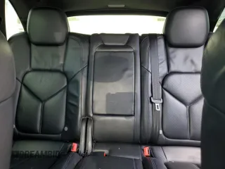 2012 Porsche Cayenne z VIN WP1AA2A23CLA06115, wystawiony jako Copart lot #57224365 z przebiegiem 162 578 mil mil oraz Szkody całkowita. Historia ofert i sprzedaży dostępna na DreamBid. Obrazek 10.