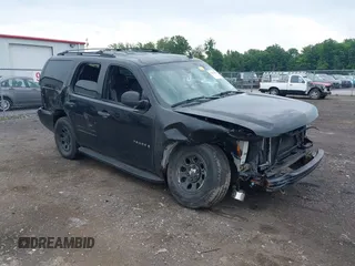 2008 Chevrolet Tahoe LTZ with VIN 1GNFK13078J136869, listed as a IAAI auction lot 42641688 with 178,857 mi miles and . Bid and sale history available at DreamBid. Image 1.