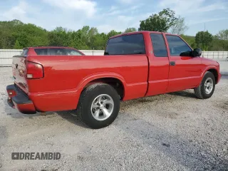 2002 GMC Sonoma SLS with VIN 1GTCS195828118247, listed as a Copart auction lot 53692135 with 198,055 mi miles and Clean Title. Bid and sale history available at DreamBid. Image 3.