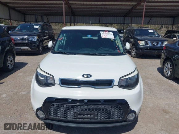 2016 Kia Soul + z VIN KNDJP3A56G7275580, wystawiony jako IAAI lot #41840328 z przebiegiem 94 859 mil mil oraz . Historia ofert i sprzedaży dostępna na DreamBid. Obrazek 6.