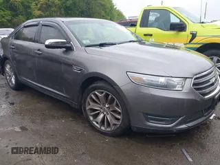 2013 Ford Taurus Limited z VIN 1FAHP2F84DG235124, wystawiony jako IAAI lot #42329939 z przebiegiem 140 638 mil mil oraz . Historia ofert i sprzedaży dostępna na DreamBid. Obrazek 1.