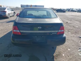2001 Nissan Altima GXE with VIN 1N4DL01D81C220261, listed as a IAAI auction lot 41146808 with 140,840 mi miles. Bid and sale history available at carsss.com. Image 16.