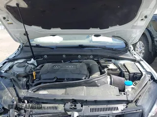 2018 Volkswagen GTI S с VIN 3VW547AU5JM256327, выставлен на аукционе IAAI как лот 41948633 с пробегом 80 006 миль миль и . История ставок и продаж доступна на DreamBid. Изображение 10.