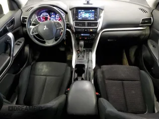 2018 Mitsubishi Eclipse Cross ES z VIN JA4AS3AA2JZ040577, wystawiony jako Copart lot #54554935 z przebiegiem 153 658 mil mil oraz Tytuł czysty. Historia ofert i sprzedaży dostępna na DreamBid. Obrazek 8.