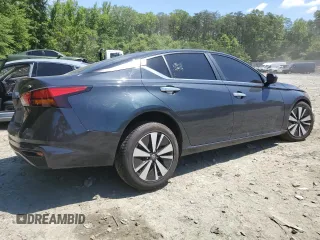 2022 Nissan Altima SV z VIN 1N4BL4DVXNN302361, wystawiony jako Copart lot #57465925 z przebiegiem 62 003 mil mil oraz Szkoda całkowita • Salvage title. Historia ofert i sprzedaży dostępna na DreamBid. Obrazek 3.