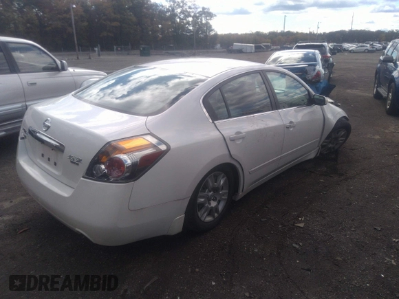 2010 Nissan Altima 3.5 SR with VIN 1N4BL2AP0AC111192, listed as a IAAI auction lot 41391926 with 1 mi miles. Bid and sale history available at carsss.com. Image 4.