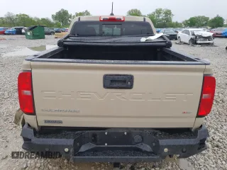 2022 Chevrolet Colorado 4WD Z71 z VIN 1GCGTDEN3N1249041, wystawiony jako Copart lot #55958245 z przebiegiem 67 725 mil mil oraz Szkoda całkowita • Salvage title. Historia ofert i sprzedaży dostępna na DreamBid. Obrazek 6.