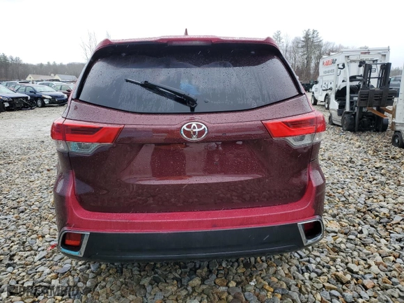 2017 Toyota Highlander Limited with VIN 5TDDZRFHXHS471879, listed as a Copart auction lot 46044635 with 0 mi miles and Salvage Title. Bid and sale history available at carsss.com. Image 6.