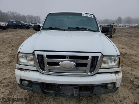 2006 Ford Ranger STX with VIN 1FTYR44U66PA47563, listed as a Copart auction lot 44042945 with 197,071 mi miles and Salvage Title. Bid and sale history available at carsss.com. Image 5.
