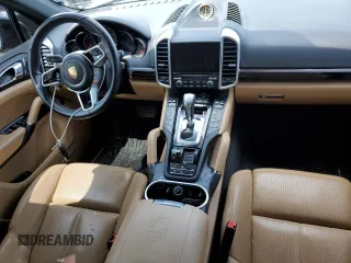 2018 Porsche Cayenne with VIN WP1AA2A27JKA06735, listed as a Copart auction lot 59016435 with 96,559 mi miles and Salvage title. Bid and sale history available at DreamBid. Image 8.
