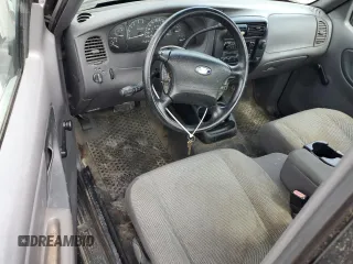2002 Ford Ranger XL z VIN 1FTYR10U72TA09491, wystawiony jako Copart lot #61440305 z przebiegiem 150 278 mil mil oraz Czysty tytuł • Clean title. Historia ofert i sprzedaży dostępna na DreamBid. Obrazek 8.