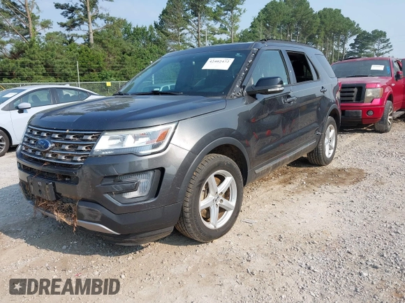 2017 Ford Explorer XLT z VIN 1FM5K8D82HGC79240, wystawiony jako IAAI lot #42402472 z przebiegiem 139 303 mil mil oraz . Historia ofert i sprzedaży dostępna na DreamBid. Obrazek 17.