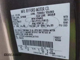 2004 Ford F-150 XLT z VIN 1FTPX14594NC61741, wystawiony jako IAAI lot #42135095 z przebiegiem 184 485 mil mil oraz . Historia ofert i sprzedaży dostępna na DreamBid. Obrazek 9.