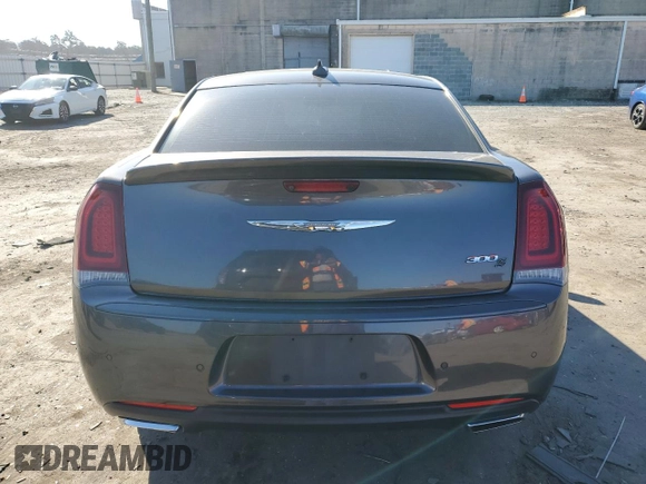 2015 Chrysler 300 S with VIN 2C3CCABT9FH736087, listed as a Copart auction lot 43992515 with 107,954 mi miles and Salvage Title. Bid and sale history available at DreamBid. Image 6.