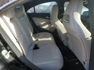 2017 Mercedes-Benz CLA 250 z VIN WDDSJ4GB2HN421663, wystawiony jako Copart lot #86067924 z przebiegiem 106 137 mil mil oraz Szkoda całkowita • Salvage title. Historia ofert i sprzedaży dostępna na DreamBid. Obrazek 10.