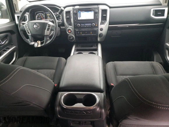 2018 Nissan Titan Pro-4X z VIN 1N6AA1E54JN526306, wystawiony jako Copart lot #79305374 z przebiegiem 155 179 mil mil oraz Szkoda całkowita • Salvage title. Historia ofert i sprzedaży dostępna na DreamBid. Obrazek 8.