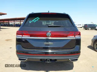 2025 Volkswagen Atlas SE with VIN 1V2WR2CAXSC519735, listed as a IAAI auction lot 42014761 with 2,957 mi miles and . Bid and sale history available at DreamBid. Image 16.