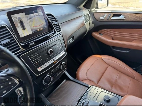 2019 Mercedes-Benz GLE 43 AMG with VIN 4JGED6EB1KA133981, listed as a IAAI auction lot 41649221 with 146,290 mi miles and . Bid and sale history available at DreamBid. Image 11.