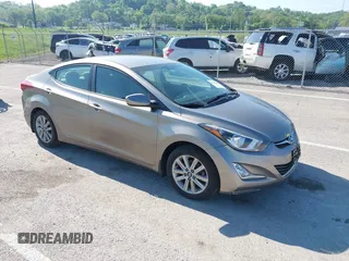 2016 Hyundai Elantra SE с VIN 5NPDH4AE3GH785218, выставлен на аукционе IAAI как лот 42187842 с пробегом 103 086 миль миль и . История ставок и продаж доступна на DreamBid. Изображение 1.