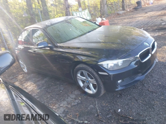 2015 BMW 3 Series 328i with VIN WBA3A5C59FF609332, listed as a IAAI auction lot 41994091 with 194,245 mi miles. Bid and sale history available at carsss.com. Image 13.