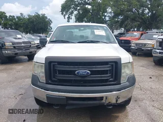 2014 Ford F-150 XL with VIN 1FTFX1EF2EKD41100, listed as a IAAI auction lot 42506812 with 153,255 mi miles and . Bid and sale history available at DreamBid. Image 12.
