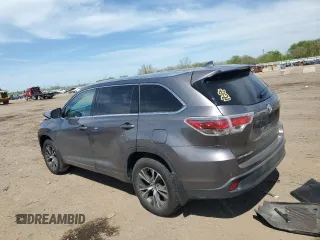 2016 Toyota Highlander XLE z VIN 5TDJKRFH4GS505627, wystawiony jako Copart lot #56108135 z przebiegiem 111 394 mil mil oraz Szkoda całkowita • Salvage title. Historia ofert i sprzedaży dostępna na DreamBid. Obrazek 2.