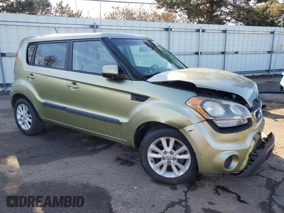2012 Kia Soul + with VIN KNDJT2A68C7375009, listed as a Copart auction lot 47223845 with 124,884 mi miles and Salvage Title. Bid and sale history available at carsss.com. Image 4.