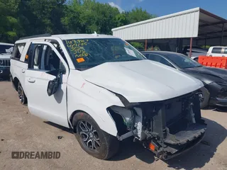 2024 Ford Expedition Max XLT with VIN 1FMJK1H81REA32577, listed as a IAAI auction lot 42053847 with Not provided miles and . Bid and sale history available at DreamBid. Image 1.