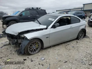 2007 BMW 3 Series 335i z VIN WBAWB73597PV82294, wystawiony jako Copart lot #51143025 z przebiegiem 182 344 mil mil oraz Czysty tytuł • Clean title. Historia ofert i sprzedaży dostępna na DreamBid. Obrazek 1.