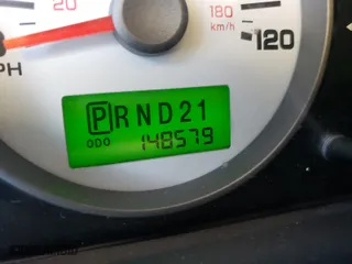 2005 Ford Escape XLS Value with VIN 1FMYU02Z75KB13387, listed as a Copart auction lot 40399594 with 148,579 mi miles and Salvage Title. Bid and sale history available at carsss.com. Image 8.