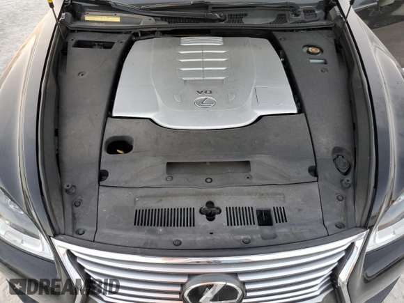 2013 Lexus LS 460 L с VIN JTHGL5EF0D5047651, выставлен на аукционе Copart как лот 74541134 с пробегом Не указан миль и На запчасти • Non repairable. История ставок и продаж доступна на DreamBid. Изображение 11.