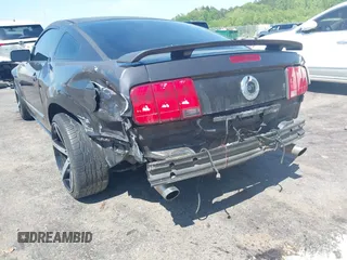 2007 Ford Mustang GT Deluxe with VIN 1ZVFT82H575237242, listed as a IAAI auction lot 42011930 with 223,858 mi miles. Bid and sale history available at carsss.com. Image 6.