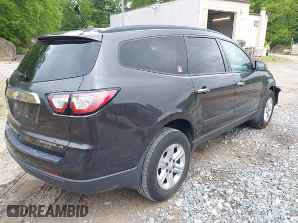 2015 Chevrolet Traverse LS z VIN 1GNKVFED2FJ133054, wystawiony jako IAAI lot #42252164 z przebiegiem 72 981 mil mil oraz . Historia ofert i sprzedaży dostępna na DreamBid. Obrazek 4.